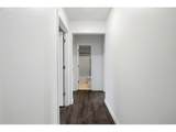 732 College St - Photo 15