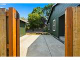 732 College St - Photo 29