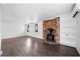 732 College St - Photo 6