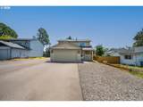 2224 Front Ave - Photo 4