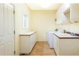 1243 Delrose Dr - Photo 32