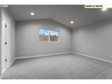 2667 Claire Rd - Photo 16