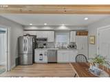 931 Orchard St - Photo 44