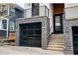 1625 Montgomery St - Photo 2
