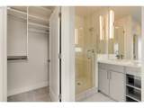 1625 Montgomery St - Photo 20