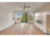 1625 Montgomery St - Photo 3