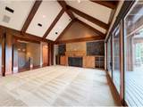 2835 Pinnacle Dr - Photo 3