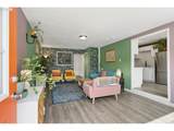 9805 Clarendon Ave - Photo 5