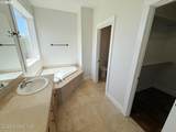 2133 Middle Fork Cir - Photo 28