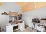 21880 Somerset Dr - Photo 32