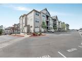 17126 Snowdale St - Photo 33
