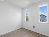 2425 Alberta St - Photo 36
