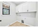 503 Honeysuckle Ln - Photo 16
