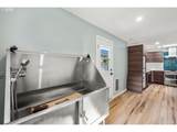 1067 Oak St - Photo 44