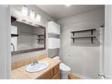 3473 Barbur Blvd - Photo 29