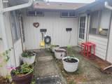 316 30TH St - Photo 3