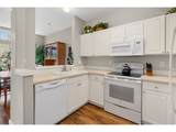 8325 Seneca St - Photo 14