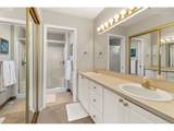 8325 Seneca St - Photo 26