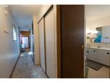 1501 Baker St - Photo 14