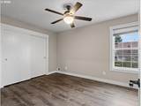 12988 Bluff Dr - Photo 17