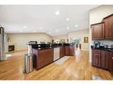 946 Paine Rd - Photo 18