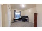340 Kalapuya Way - Photo 23