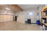 340 Kalapuya Way - Photo 35
