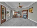 406 C St - Photo 15