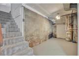 406 C St - Photo 28