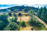 2240 Merle Ave - Photo 3