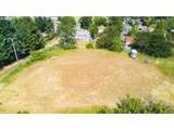 2240 Merle Ave - Photo 6