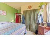725 B St - Photo 15