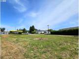 425 Railroad St - Photo 7