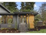 875 Lee St - Photo 3