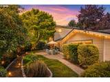 9070 Howatt St - Photo 39