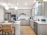 18055 Howlock Ave - Photo 4