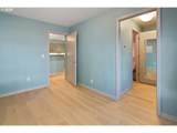 5250 Landing Dr - Photo 20