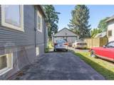 546 Russell St - Photo 11