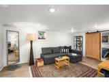 5517 Wilbur Ave - Photo 18