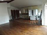 324 Berdine St - Photo 5