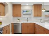 324 Laurel St - Photo 11