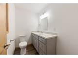 647 Oakwood Dr - Photo 11