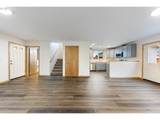 647 Oakwood Dr - Photo 6