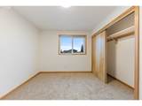 647 Oakwood Dr - Photo 8