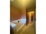 18205 Reeder Rd - Photo 18