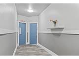1104 Columbia St - Photo 21