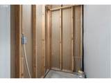 1104 Columbia St - Photo 24
