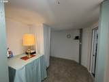 1690 Skyline Dr - Photo 36
