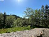 1690 Skyline Dr - Photo 43