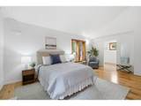 3026 Hendricks Hill Dr - Photo 25